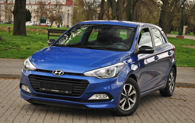 Hyundai i20 cena 38900 przebieg: 140000, rok produkcji 2018 z Bielawa małe 79